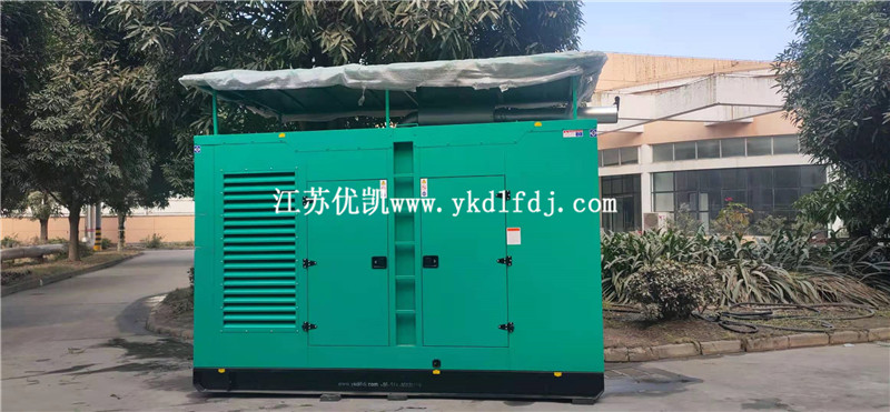 2021年1月12日，500KW玉柴發(fā)電組新款防雨箱交付廣西某電廠使用