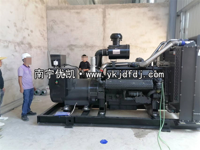2022年10月24日，上柴600KW發(fā)電機組發(fā)貨廣西某項目工程