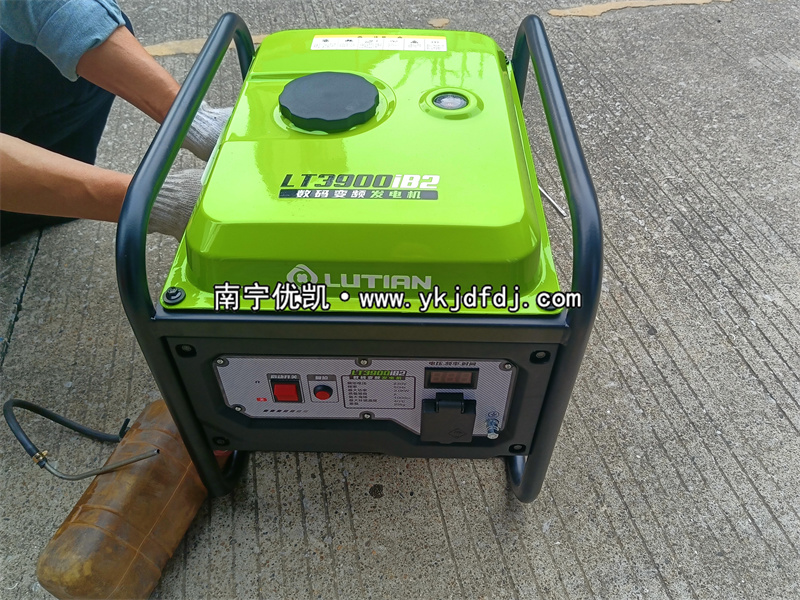 2024年11月4日，3kw汽油變頻發(fā)電機試機發(fā)貨南寧周邊